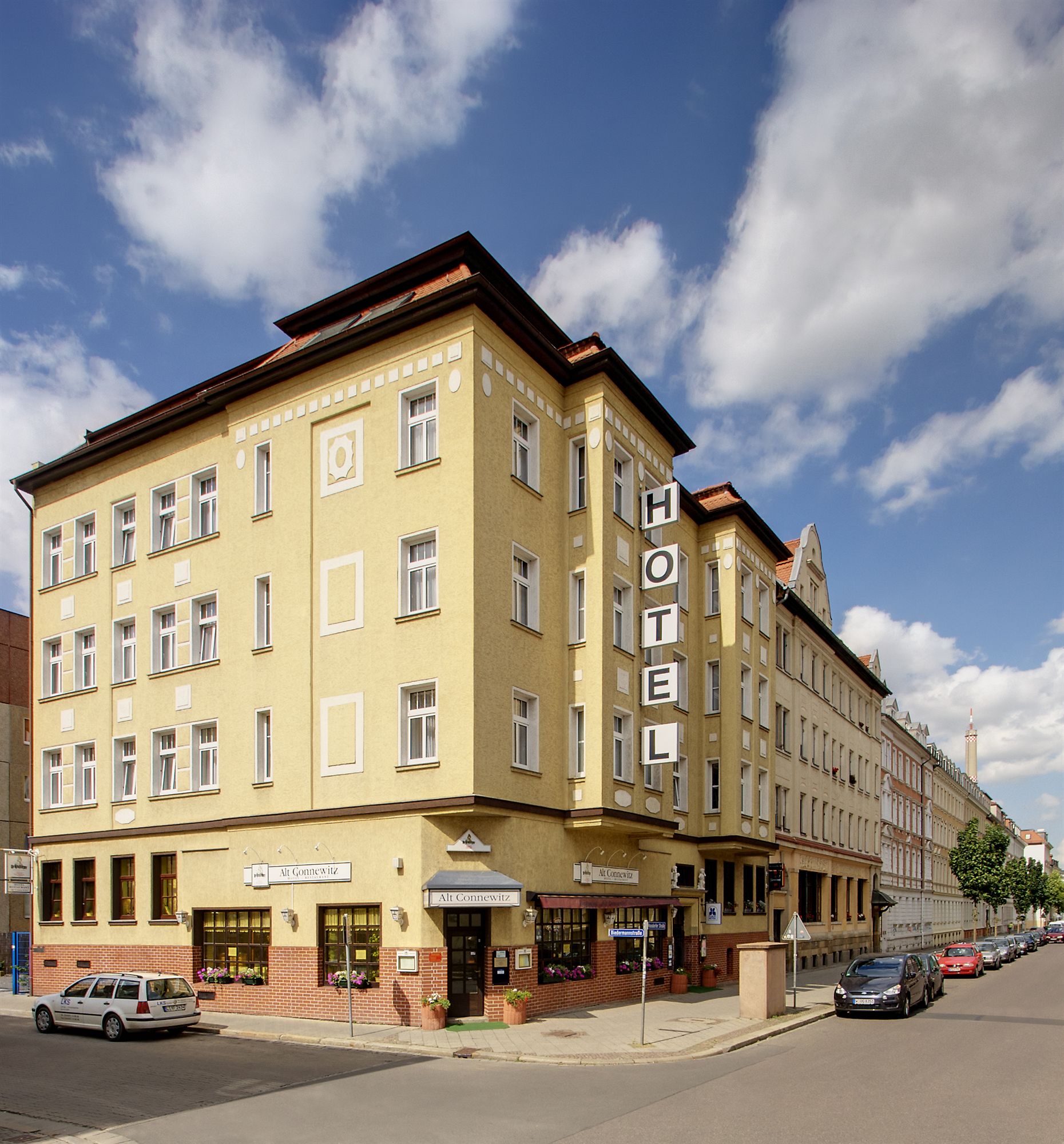 Фото Hotel Alt-Connewitz