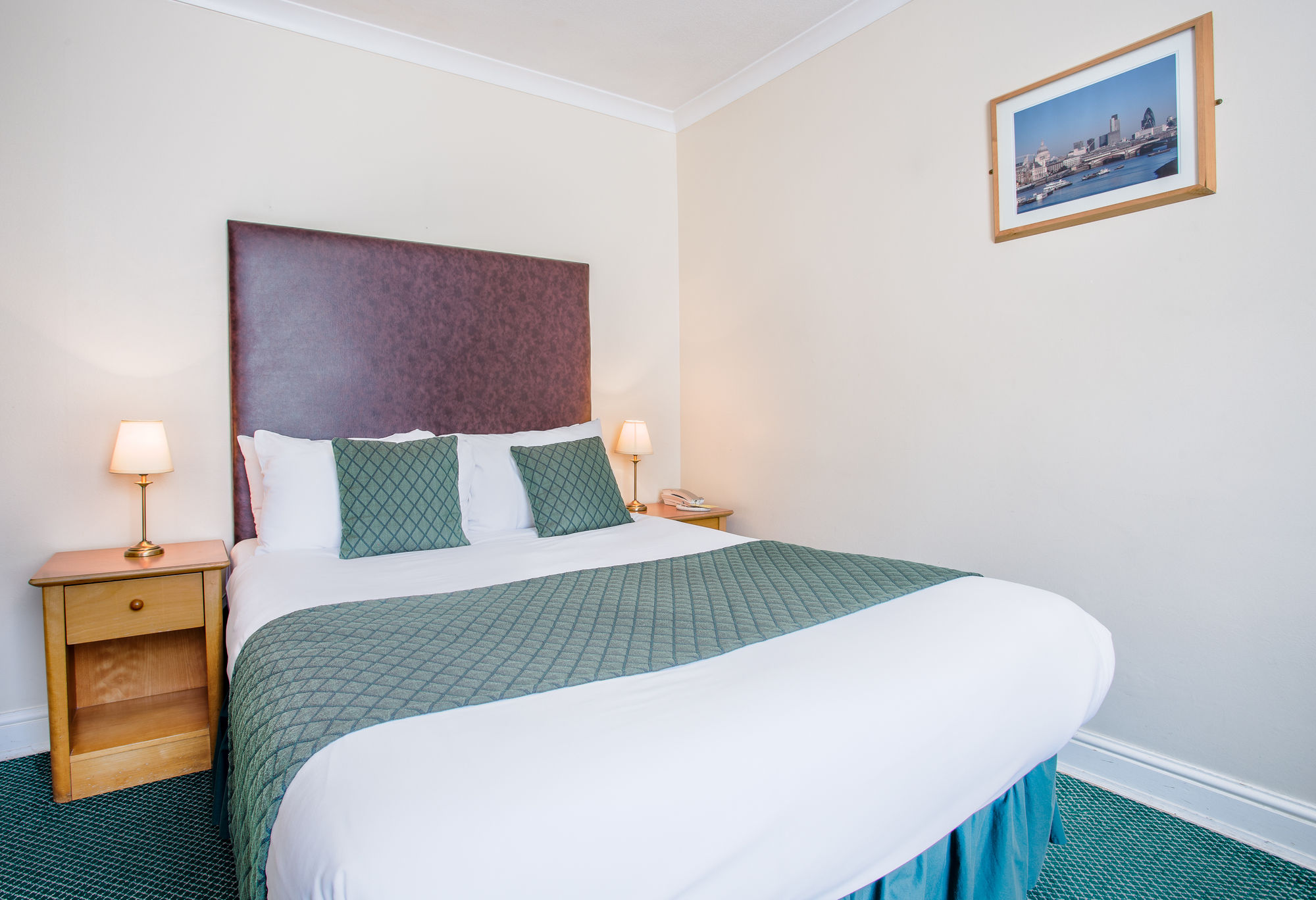 Фото London Town Hotel