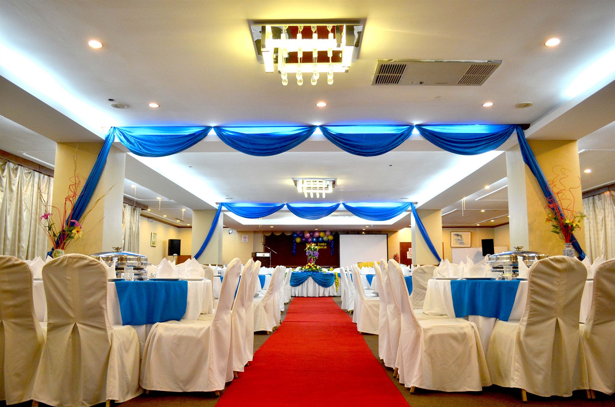 Фото Hotel Sandakan