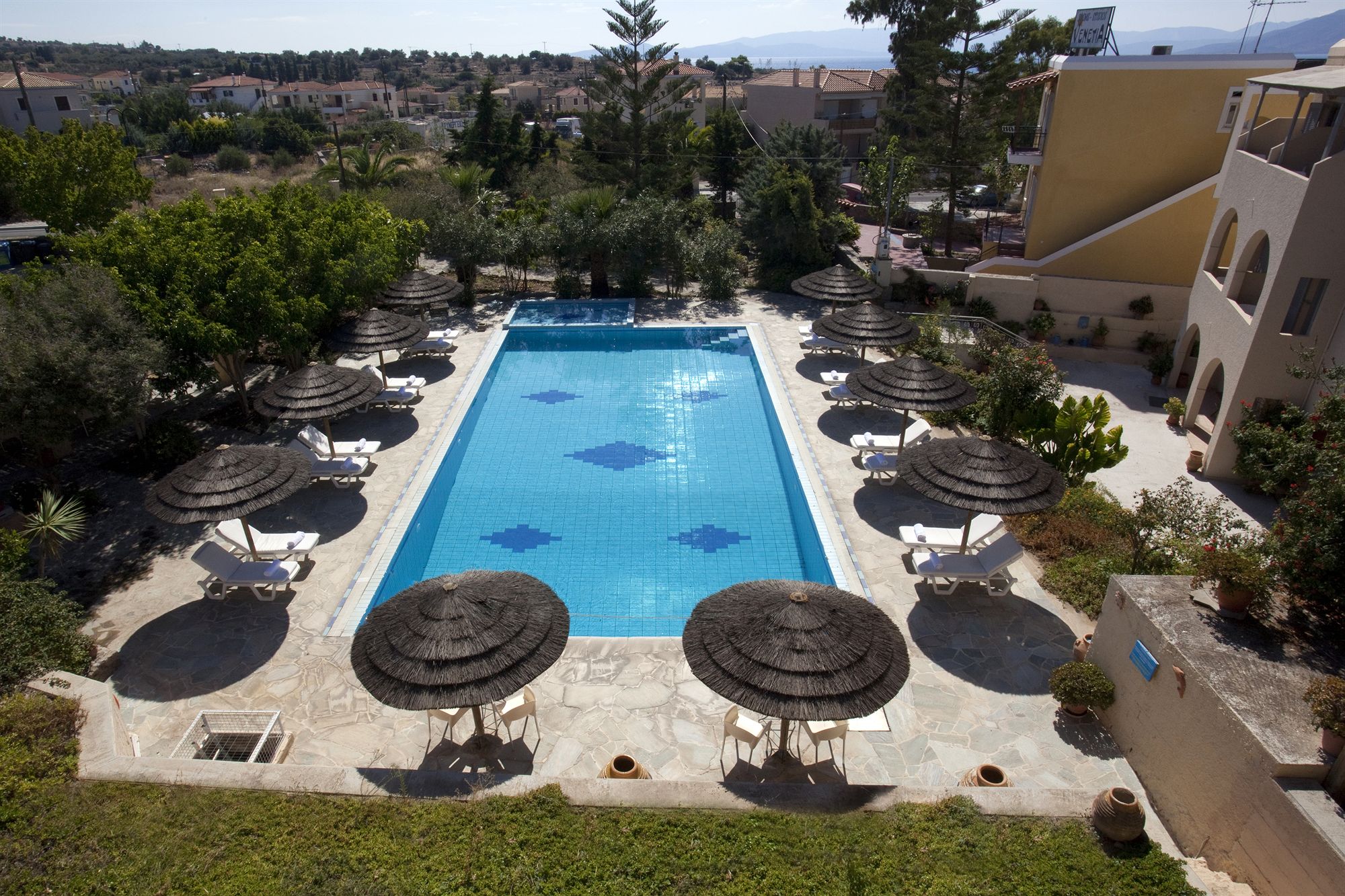 Фото Angelina Aegina Boutique Escape