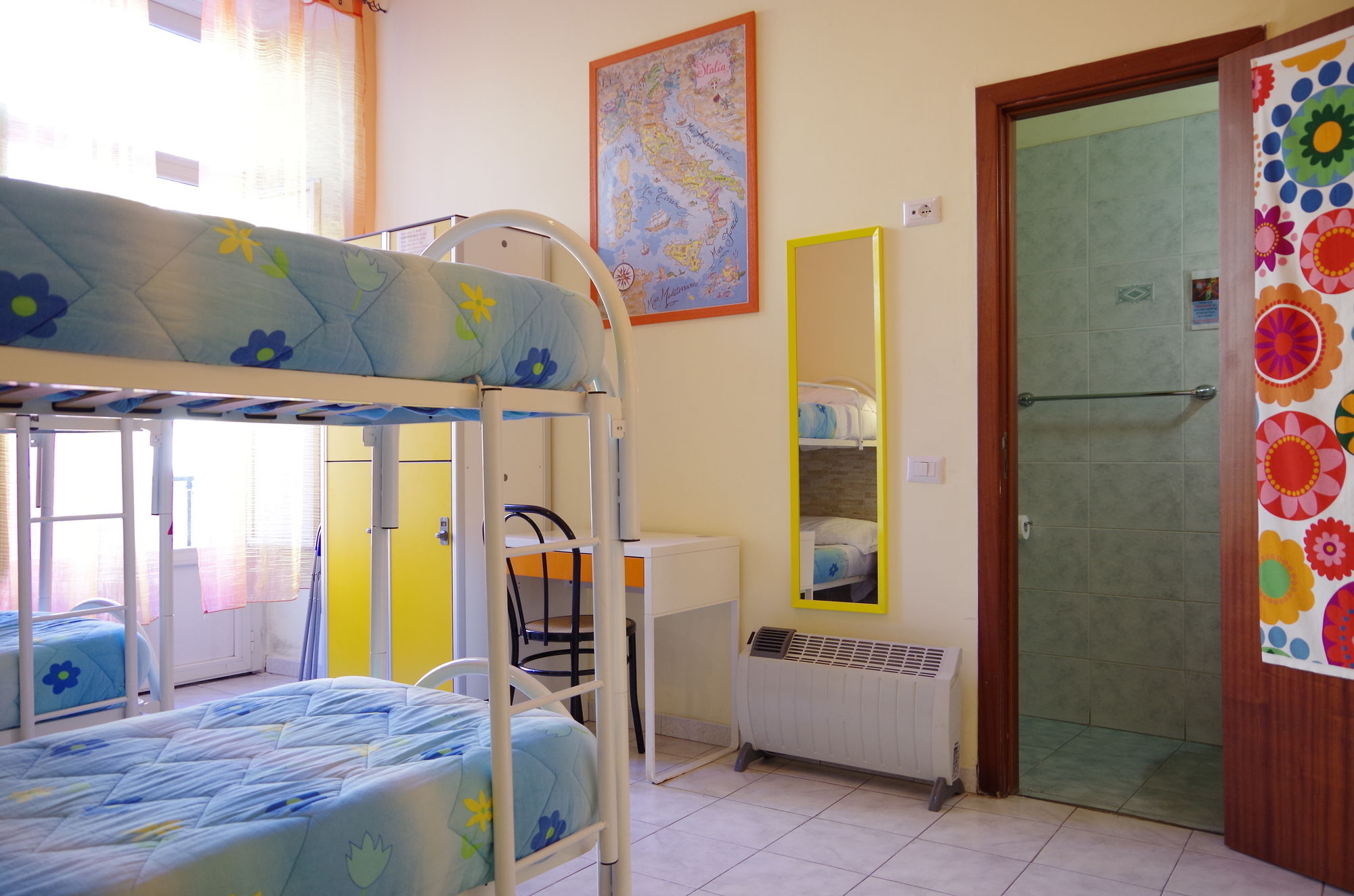 Фото Mancini Hostel Naples