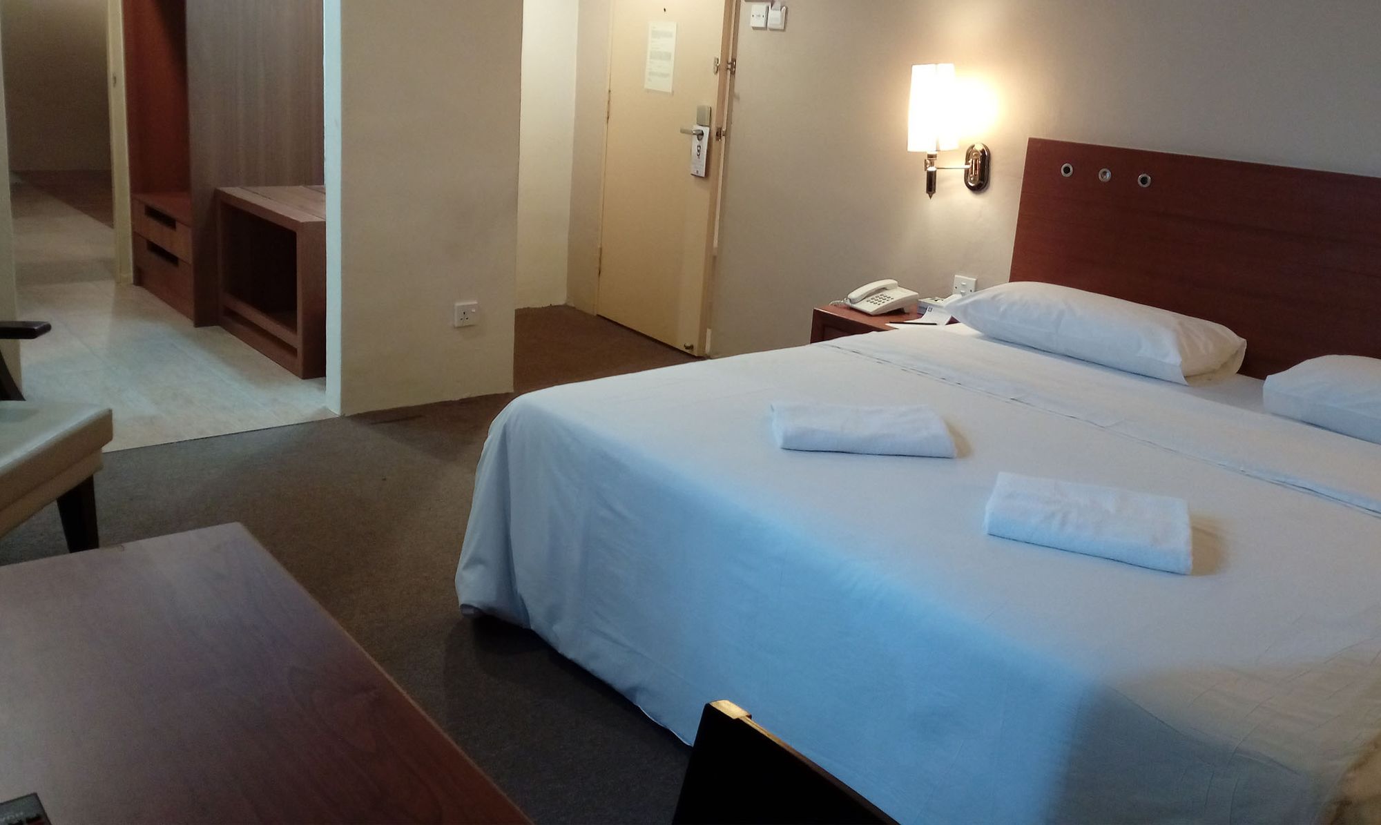 Фото Muar Traders Hotel