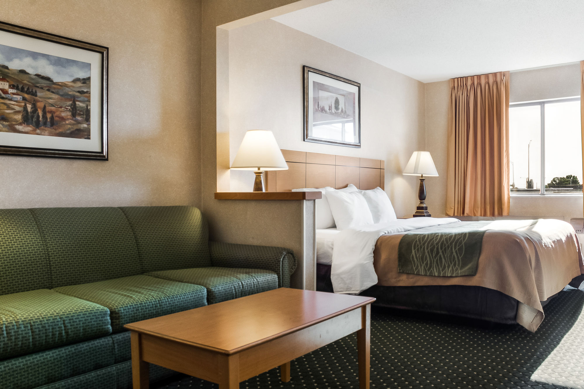 Фото Comfort Inn Jamestown