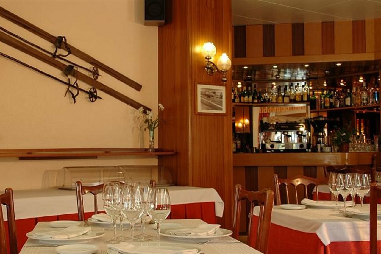 Фото Hotel Univers