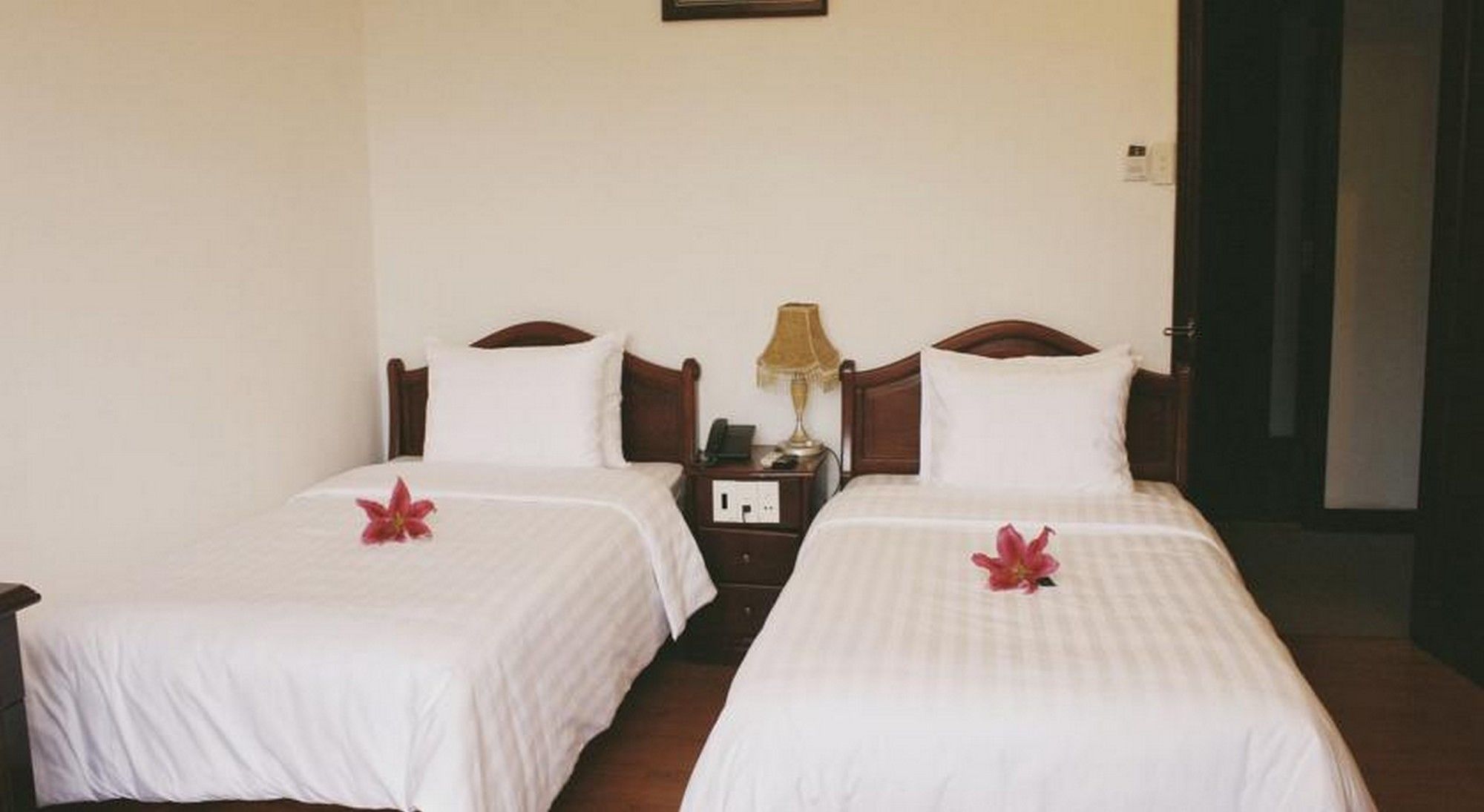 Фото Jasmine Hotel Hue