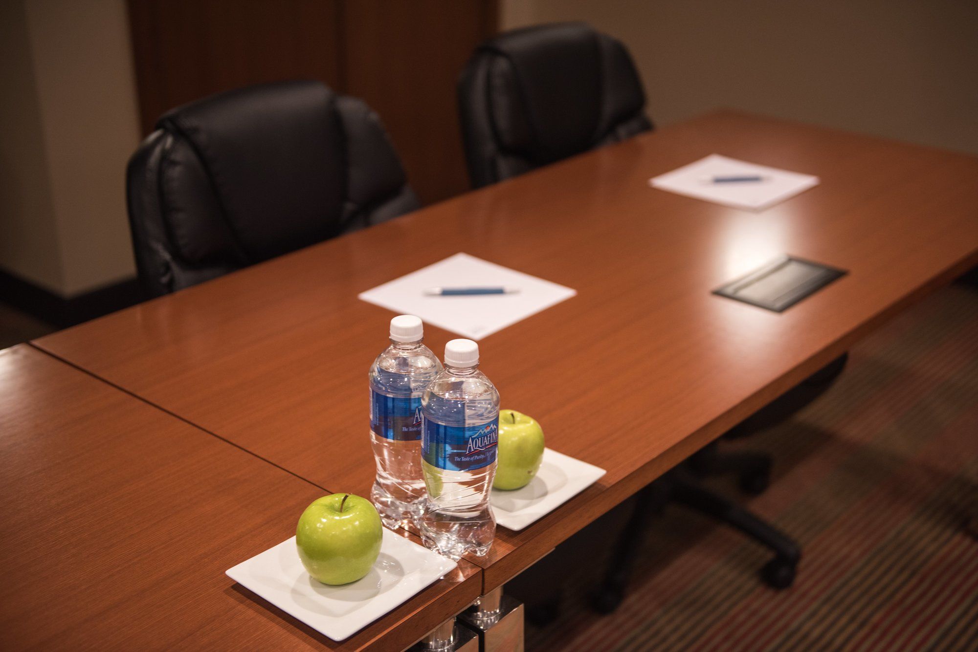 Фото Four Points by Sheraton Winnipeg South