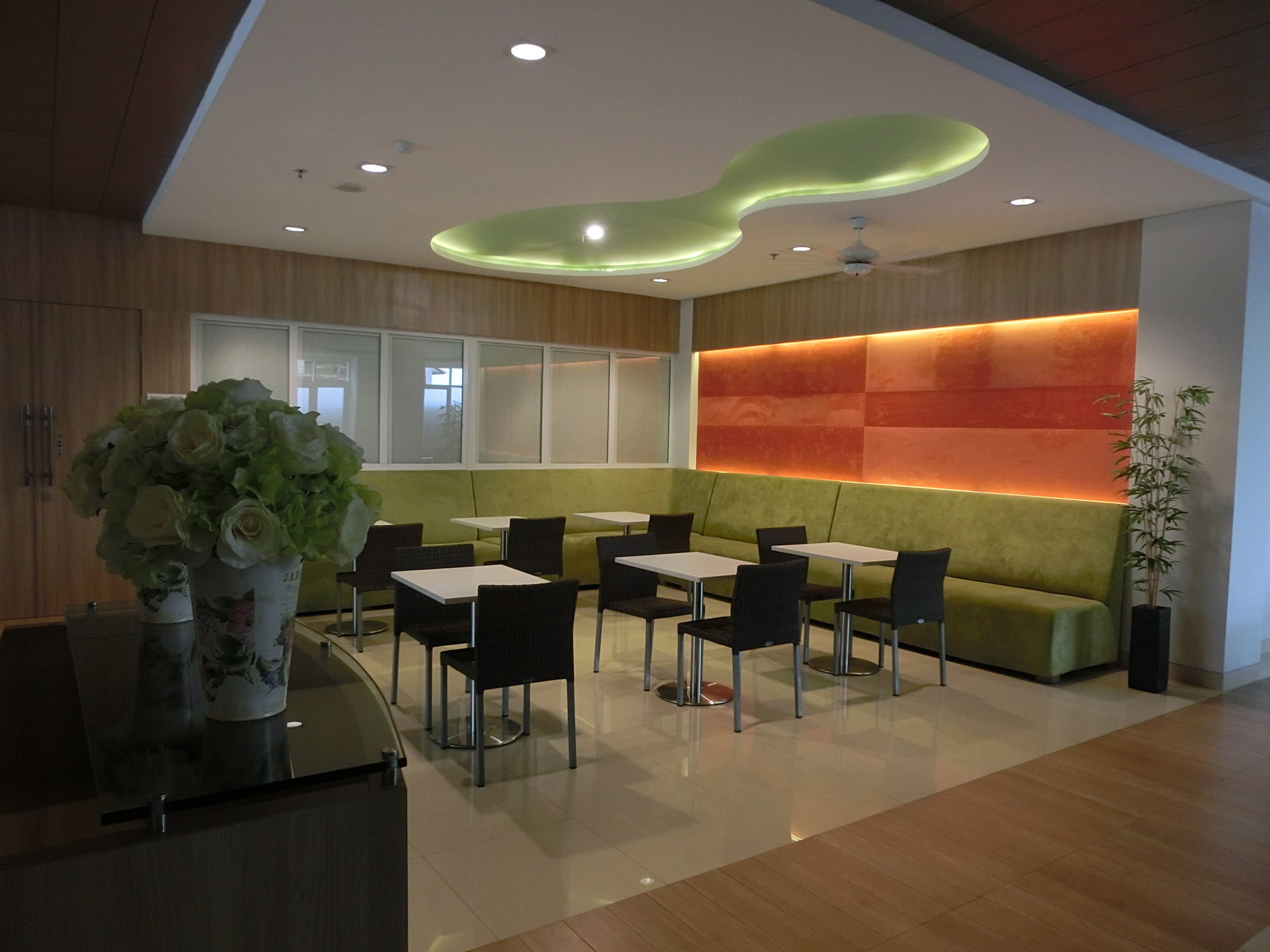 Фото Izi Hotels