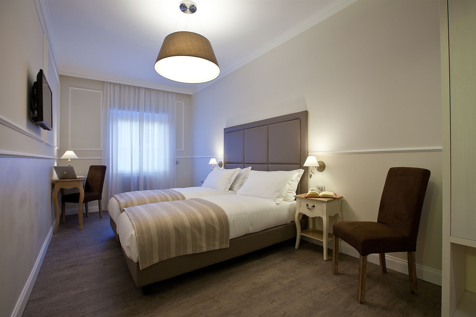 Фото Seven Suites