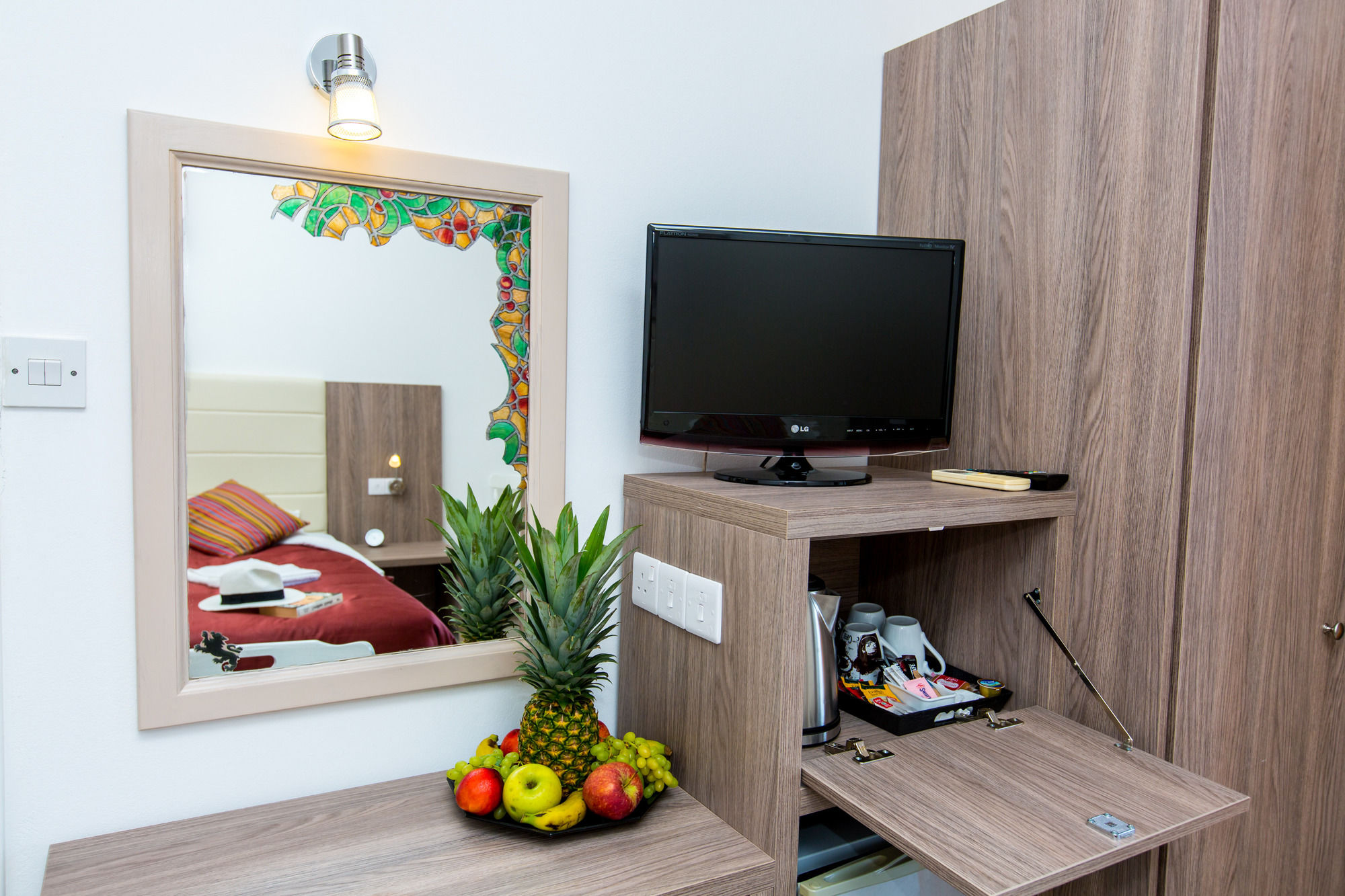 Фото Fitos Inn Guest House