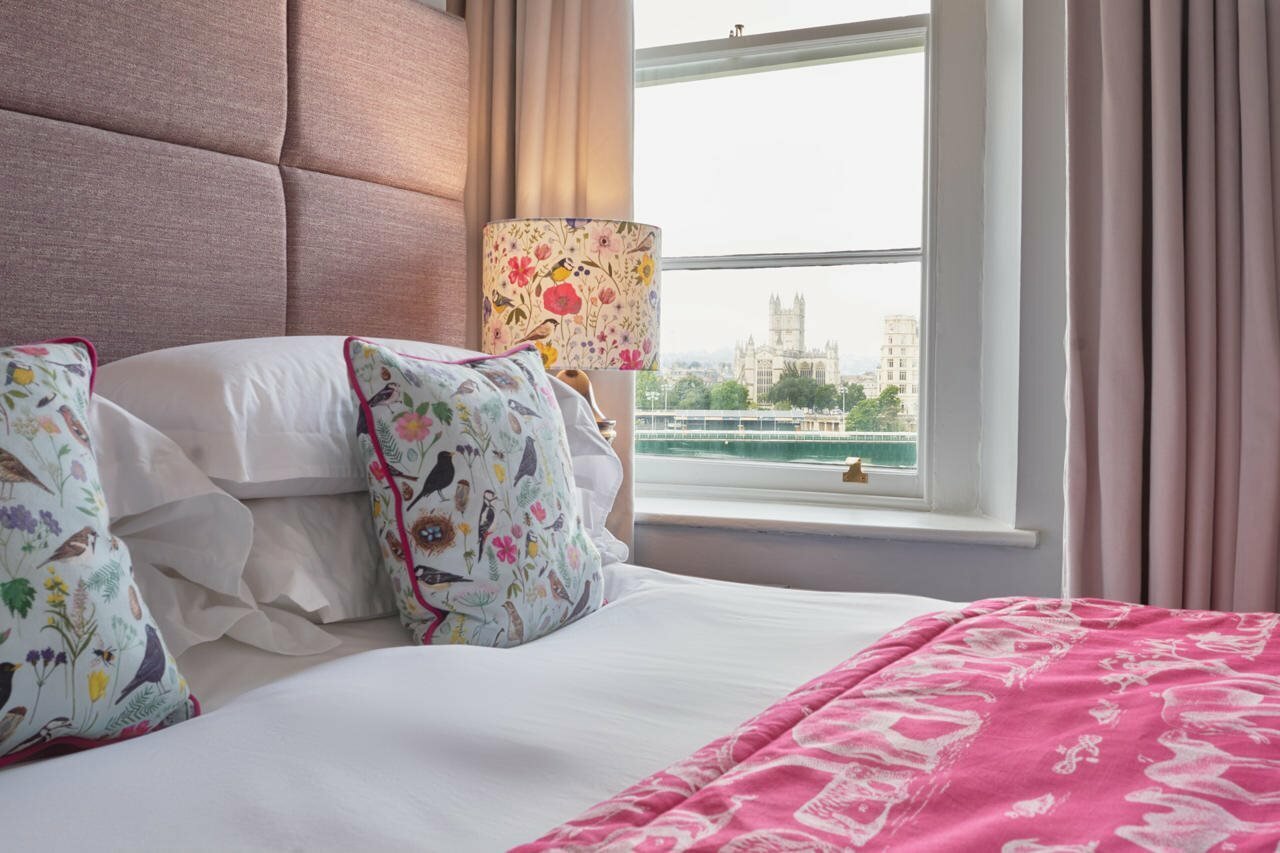 Фото The Bird, Bath