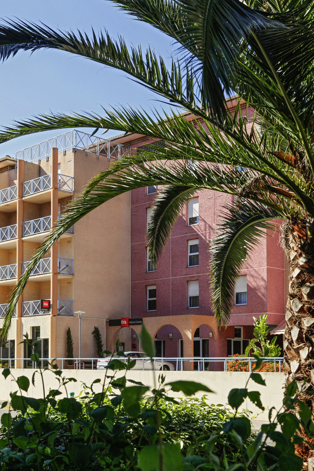 Фото Ibis Hyères Centre