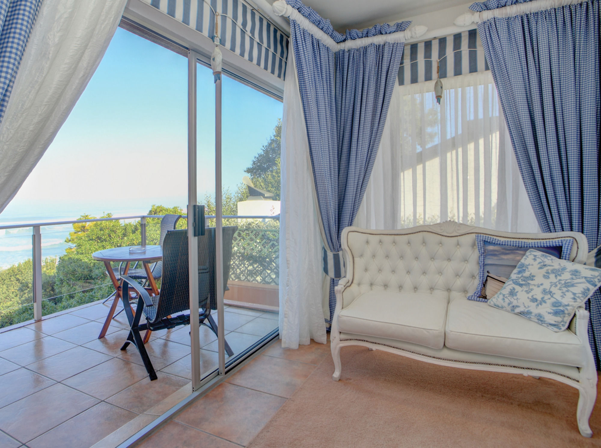 Фото Xanadu Guest Villa