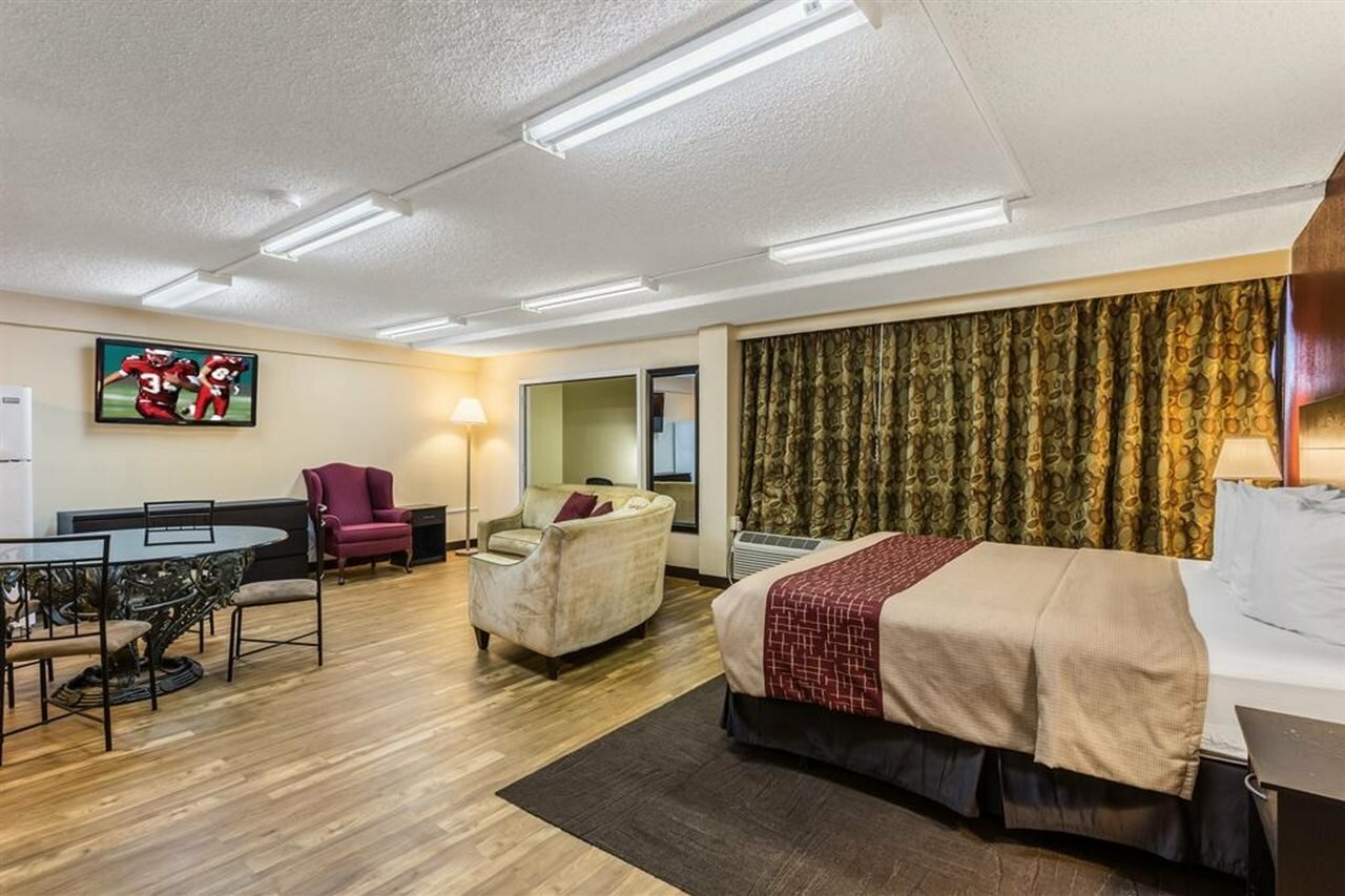 Фото Tropical Palms Hotel