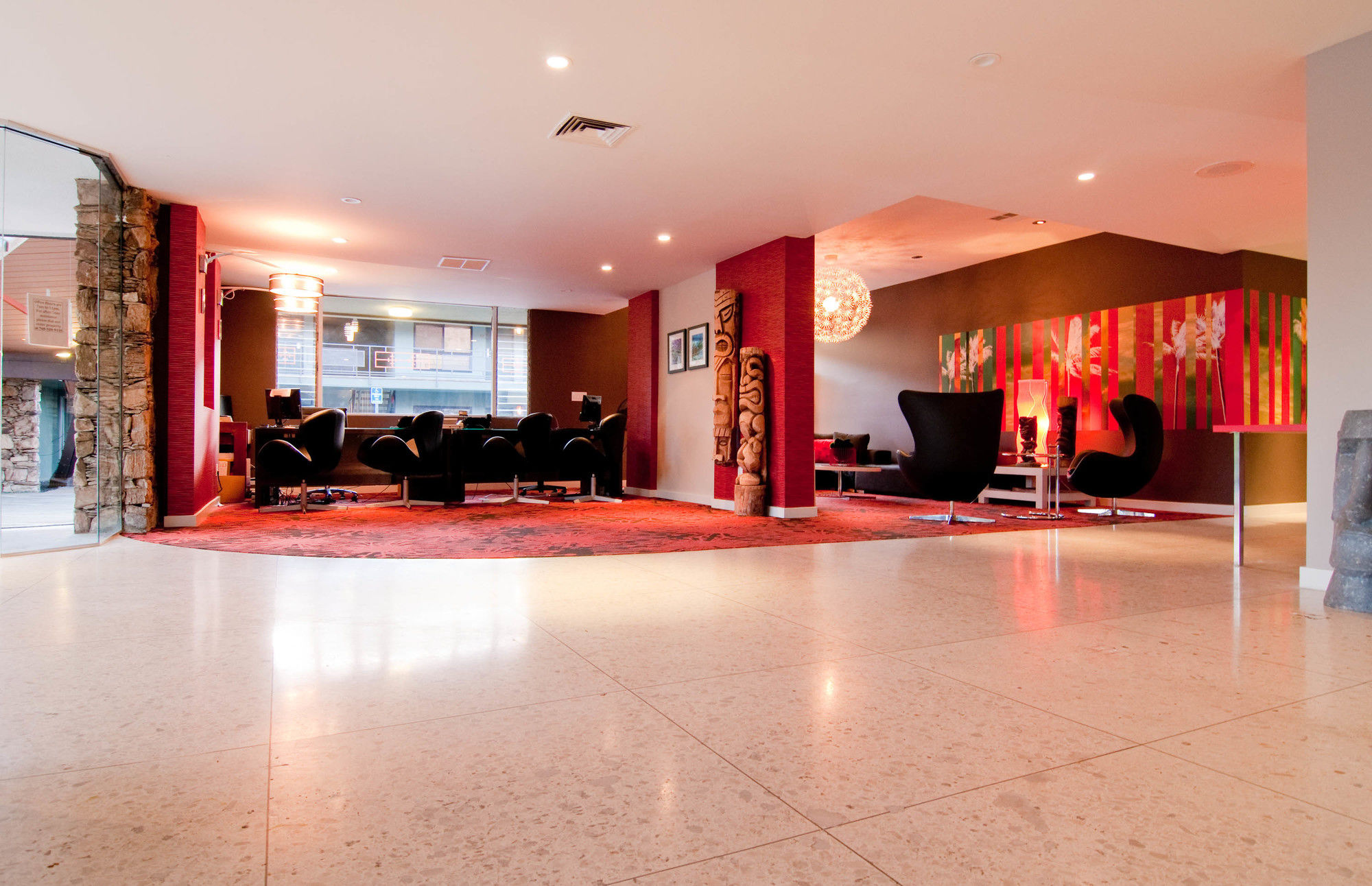 Фото Caliente Tropics Hotel