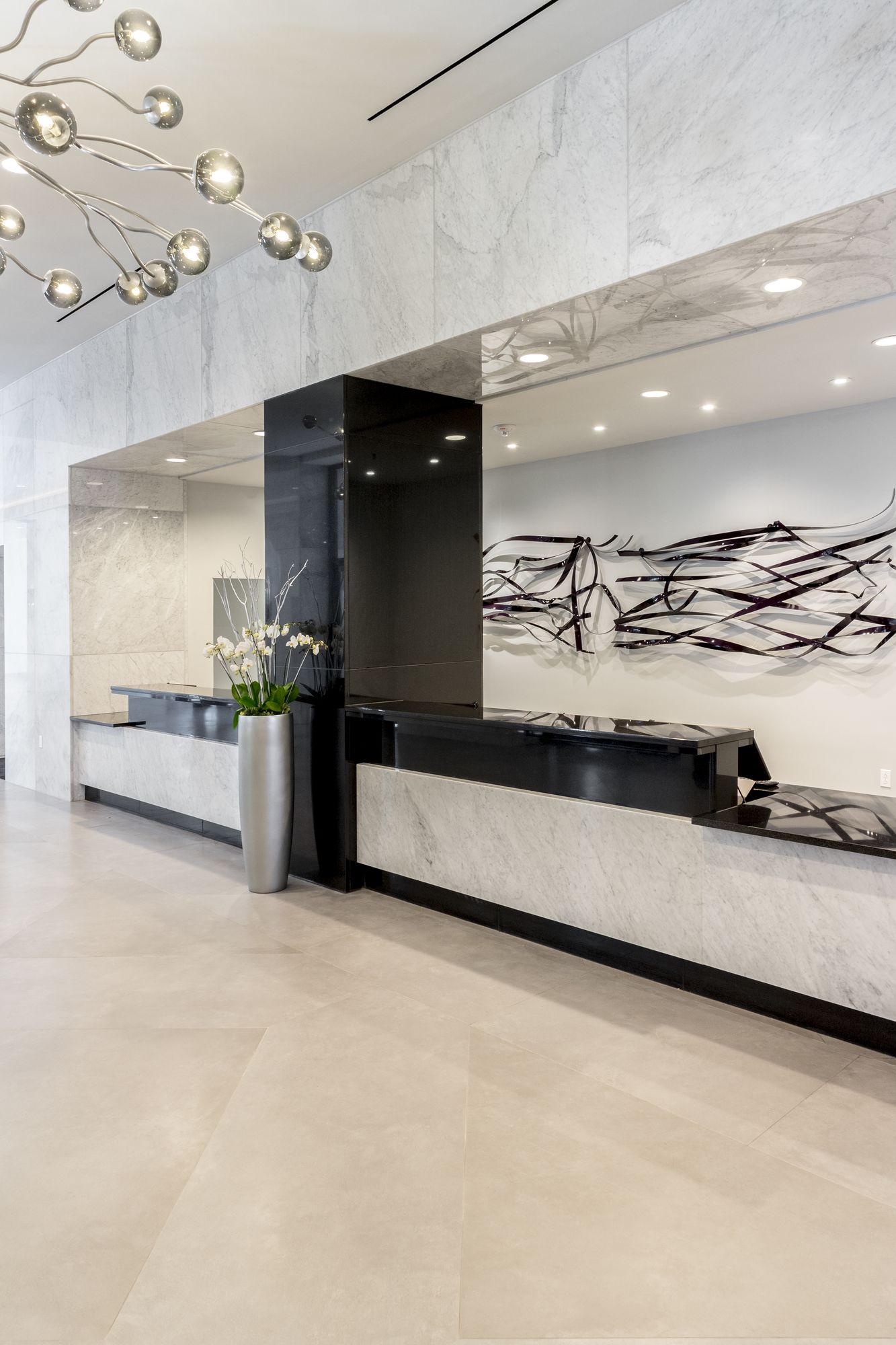 Фото The Jung Hotel and Residences