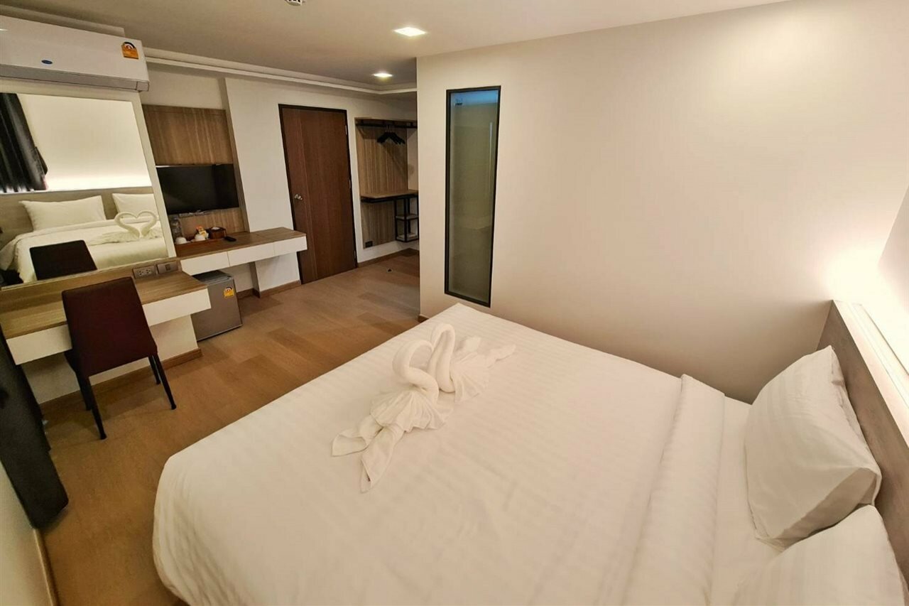 Фото Thana Wisut Hotel