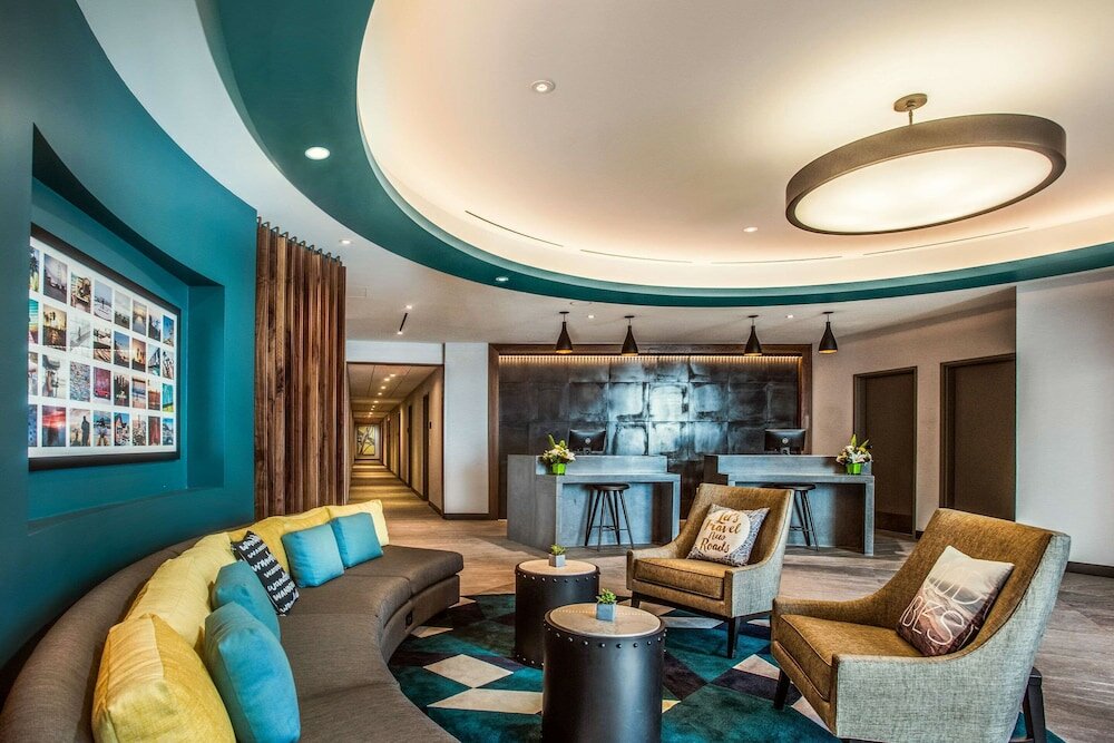 Фото Cambria Hotel Lax