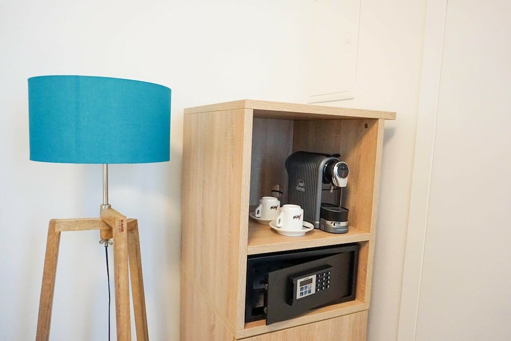 Фото DaunTown Rooms - Self Check-In