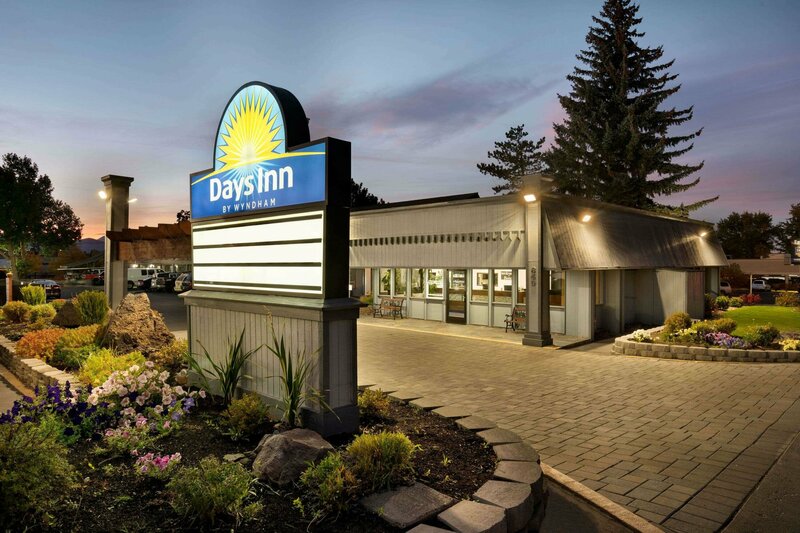 Гостиница Days Inn by Wyndham Bend