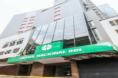Внешний вид отеля Nacional Inn Porto Alegre в Порту-Алегри, фото 1