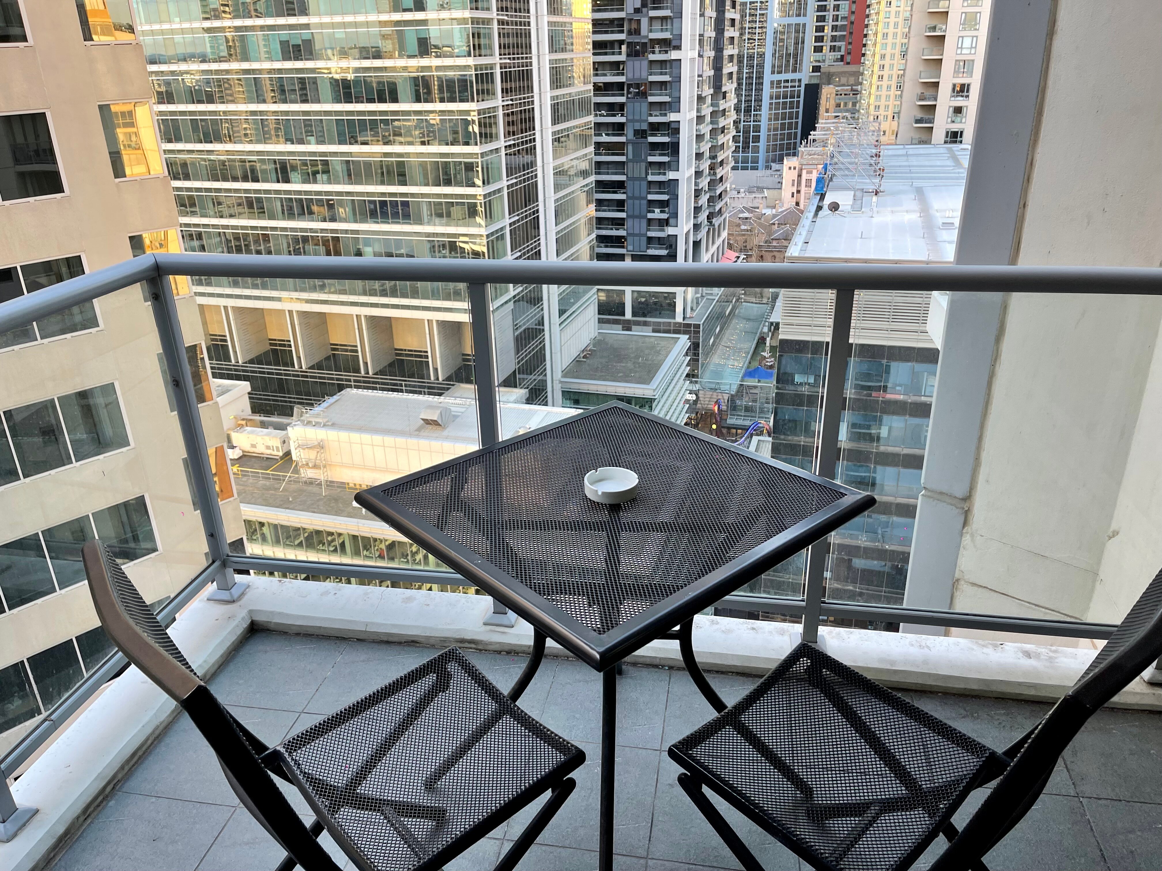 Фото Apx World Square