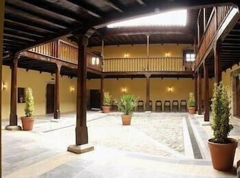 Гостиница Hotel Castillo de Valdés Salas