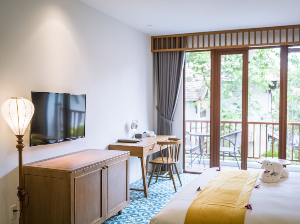 Фото Vinh Hung Old Town Hotel