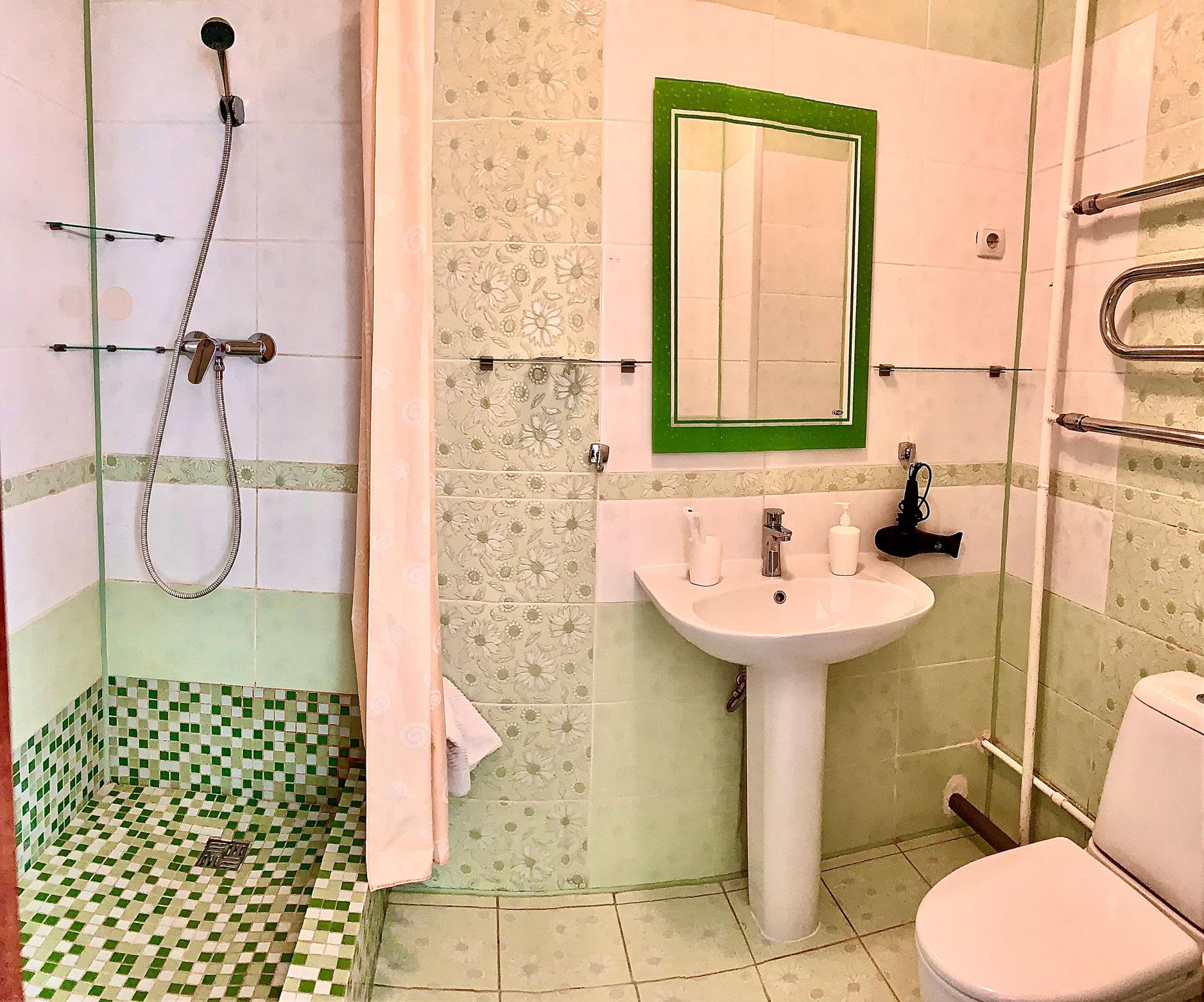 Фото Бастон на Никитина