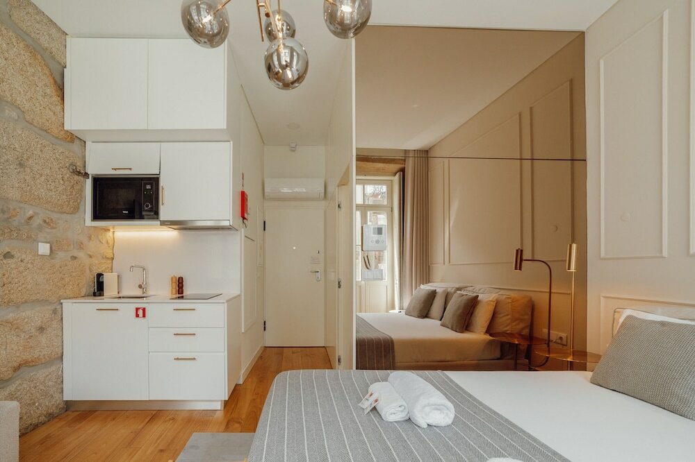 Фото Clérigos Boutique Apartment A by Homing