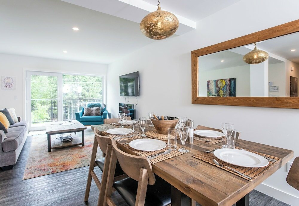 Фото L'Austin Rêve by Revelstoke Vacations