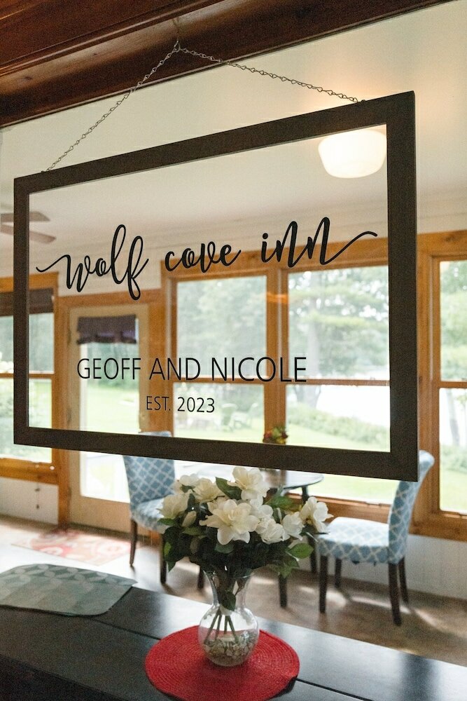 Фото Wolf Cove Inn