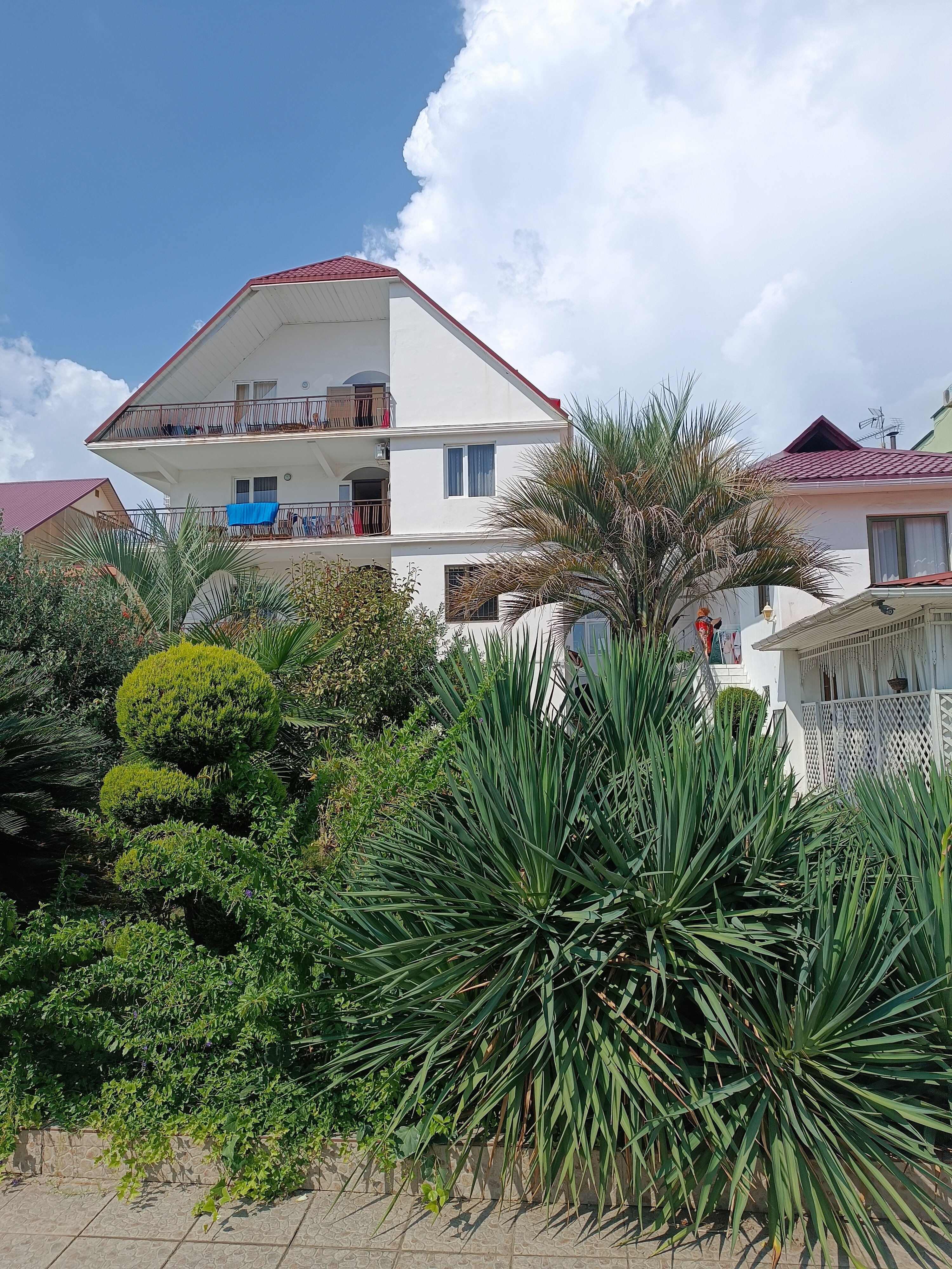 Фото отеля 1