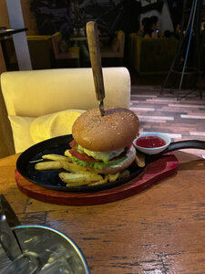 Myata Lounge (Buqar Jyraý býlvary, 27/5А), restaurant