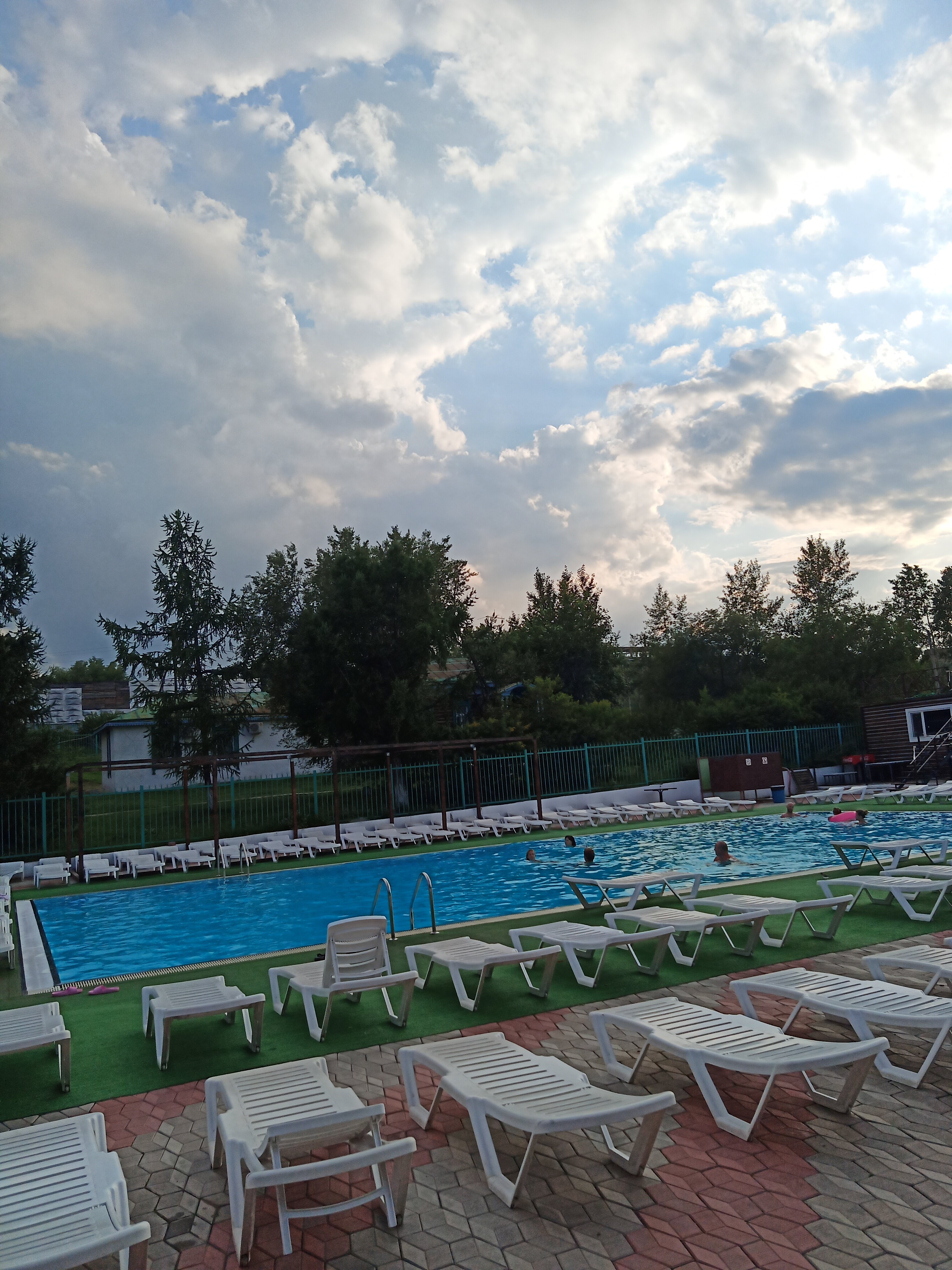 Фото Бегущая по волнам