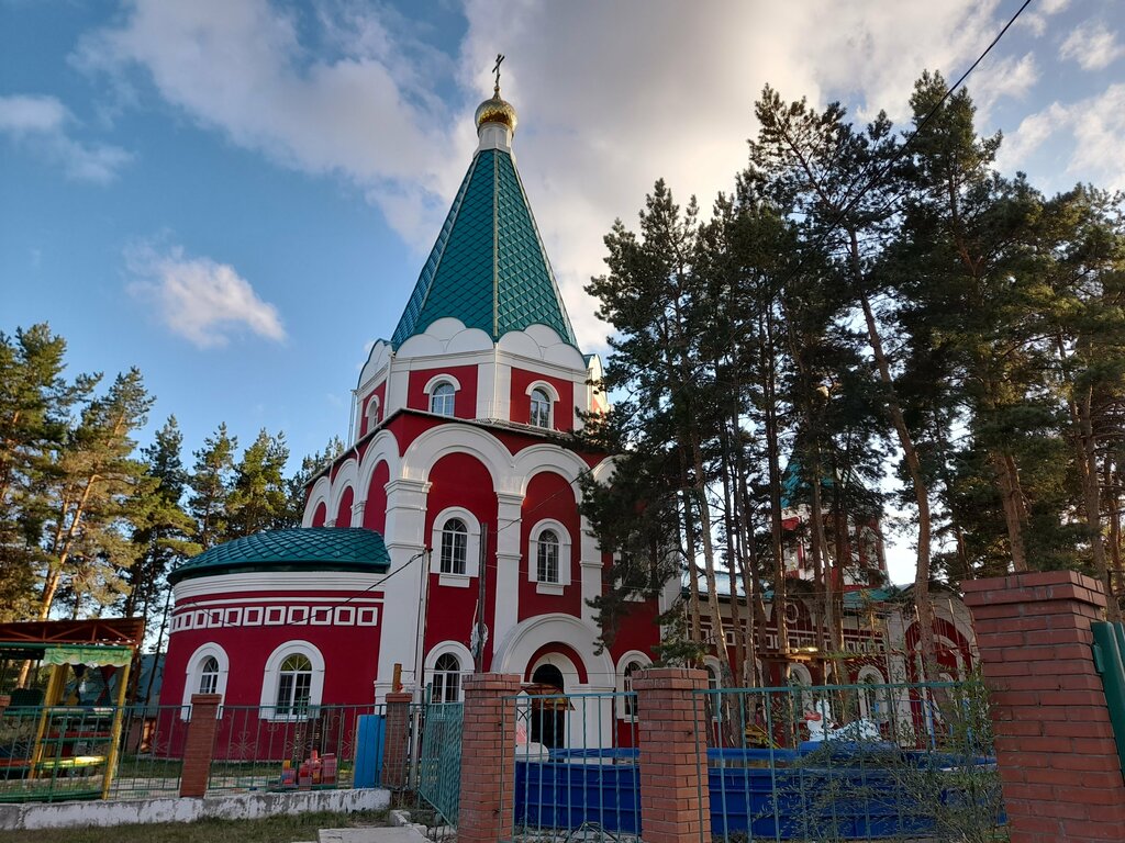 كنيسة أرثوذكسية Church of the Life-Giving Trinity ، ، صورة