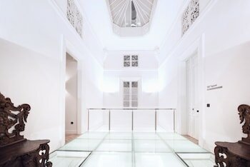 Фото Palacio Salvetti Suites