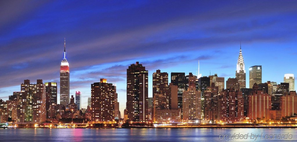 Фото Fairfield Inn & Suites New York Manhattan/Downtown East