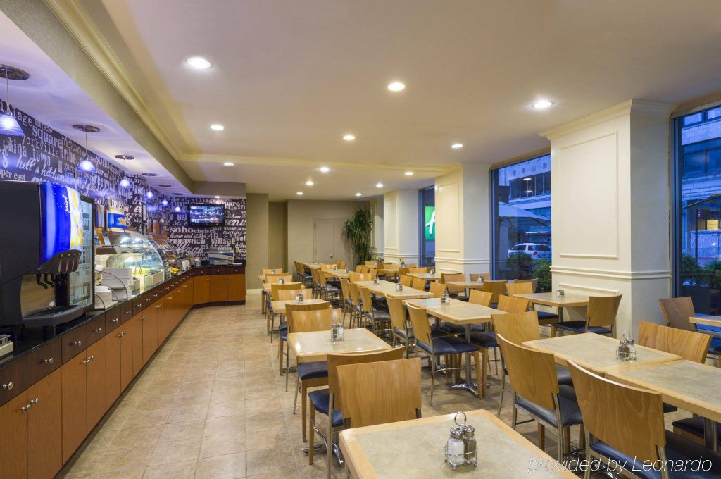 Фото Holiday Inn Express New York City - Chelsea
