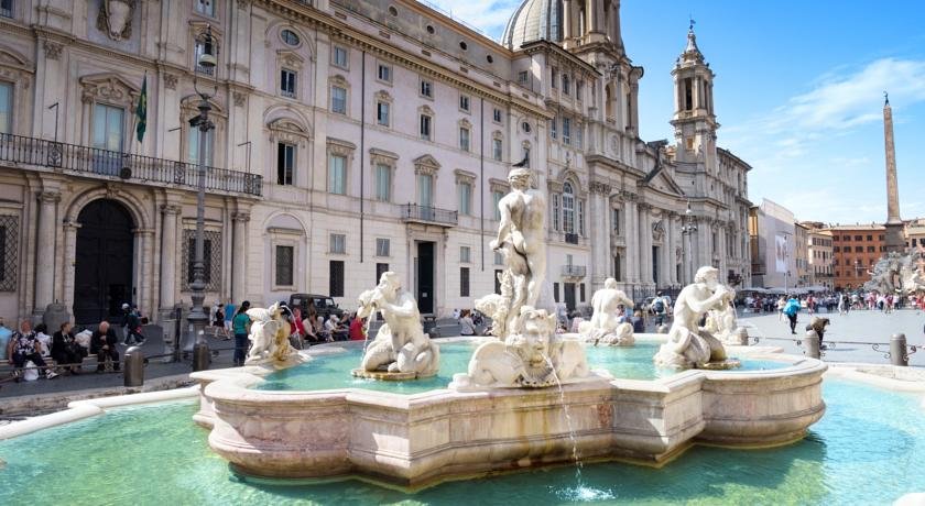 Фото отеля 1