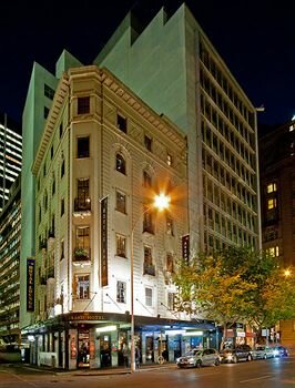 Фото отеля 1