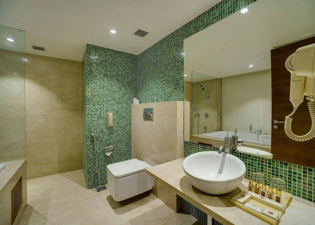 Фото Ramee Grand Hotel and SPA, Pune