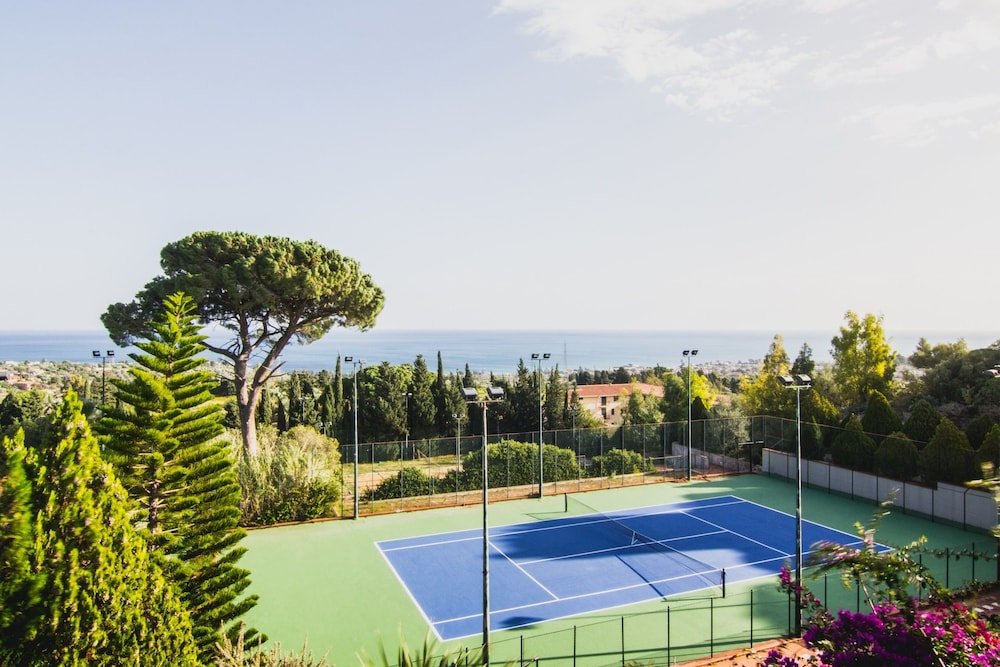 Фото Torre Artale Hotel