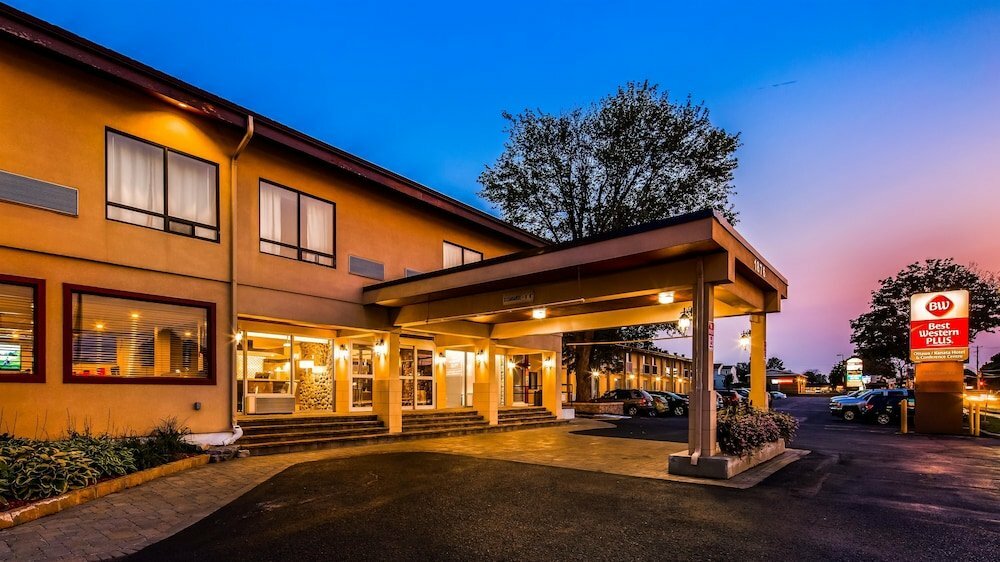 Фото Best Western Plus Ottawa/Kanata Hotel & Conference Centre