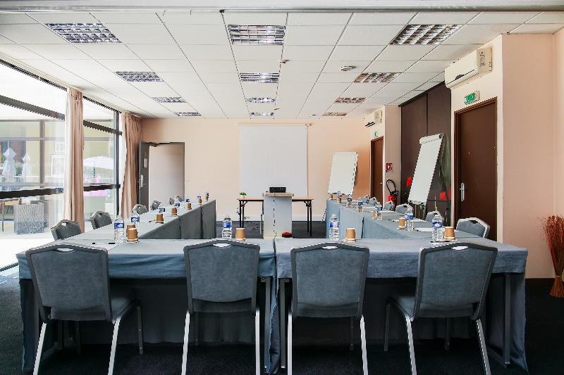 Фото Appart'City Confort Toulouse Aeroport Purpan