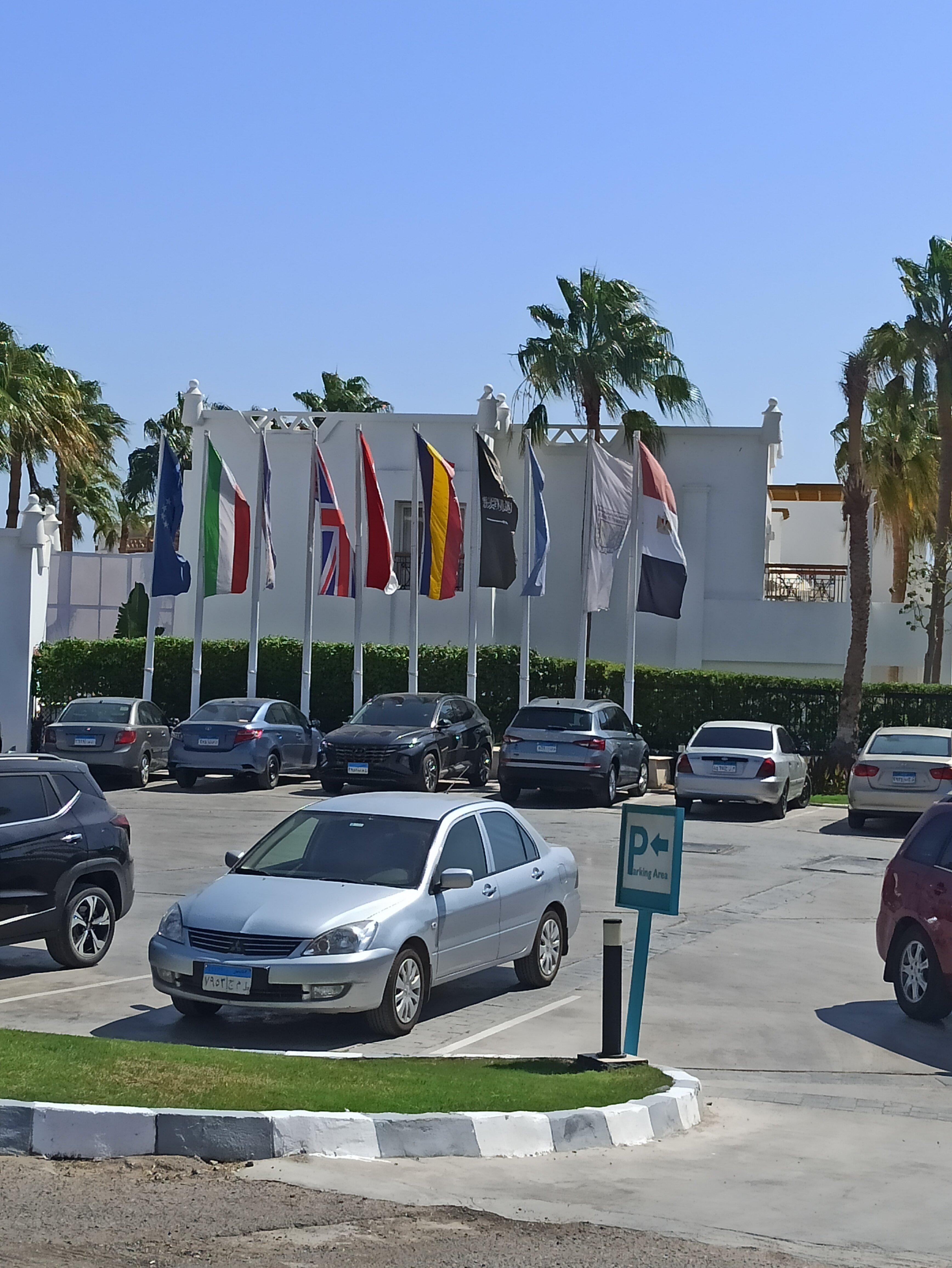 Фото Sunrise Remal Beach Resort