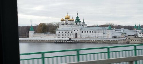 Монастырь Свято-Троицкий Ипатьевский мужской монастырь, Кострома, фото