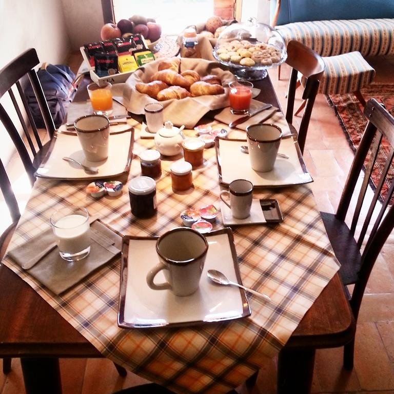 Фото Tuttaterra B&b