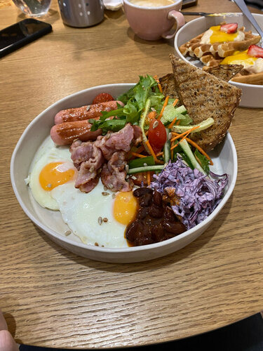 Гостиница Rooms & Breakfast в Мурманской области