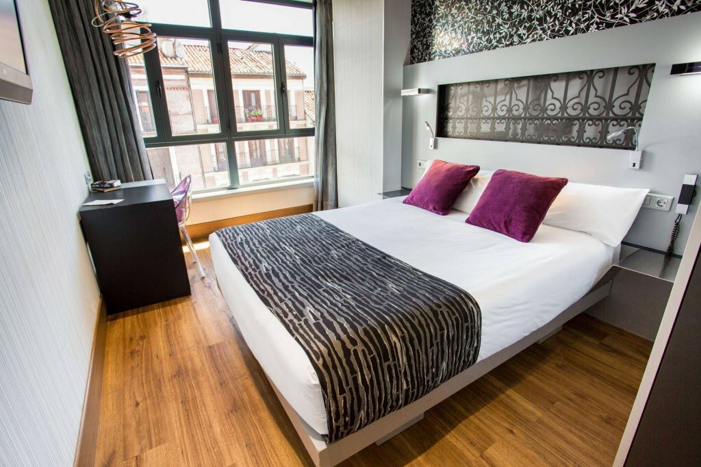 Фото Petit Palace Plaza Mayor