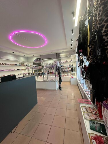 Шатырмен жыныстық қатынасты жақсы көретін қыз